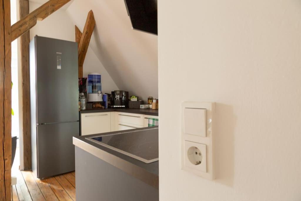 Luxurioeses Penthouse Mit Dachterrasse & Massagesessel Em-apartments Deutschland Bielefeld