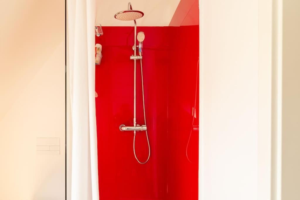 Luxurioeses Penthouse Mit Dachterrasse & Massagesessel Em-apartments Deutschland Bielefeld