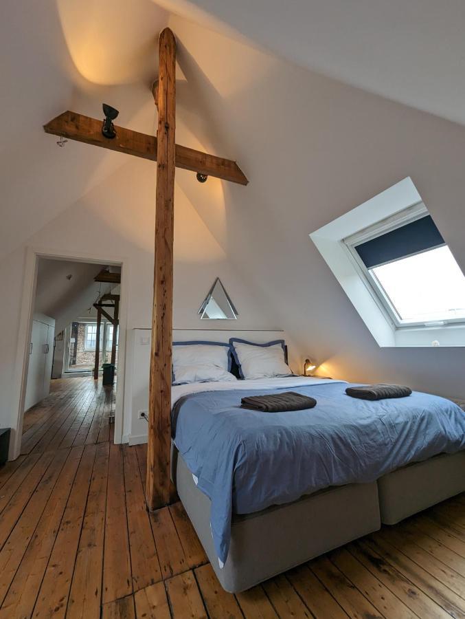 Apartment Luxurioeses Penthouse Mit Dachterrasse & Massagesessel Em-apartments Deutschland Bielefeld