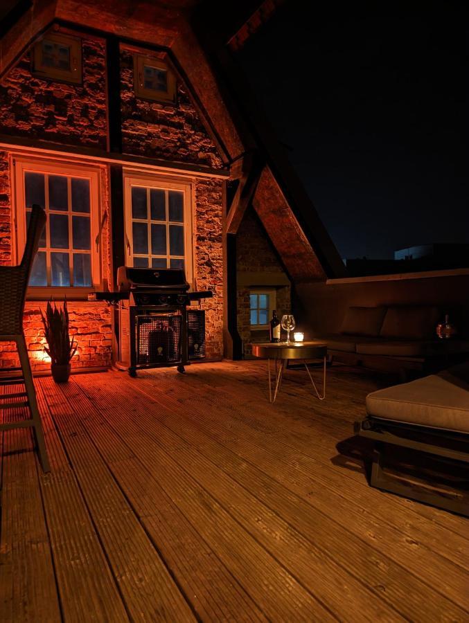 Luxurioeses Penthouse Mit Dachterrasse & Massagesessel Em-apartments Deutschland * Bielefeld